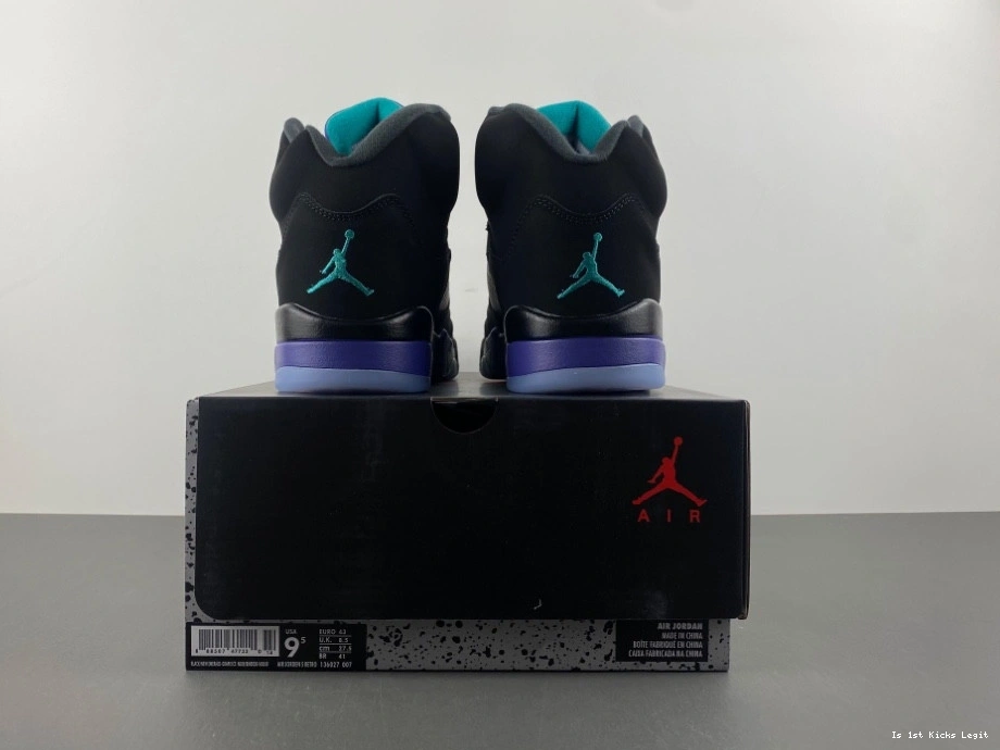 Air Grape' 136027-007 'Black Jordan  5 Retro 0902